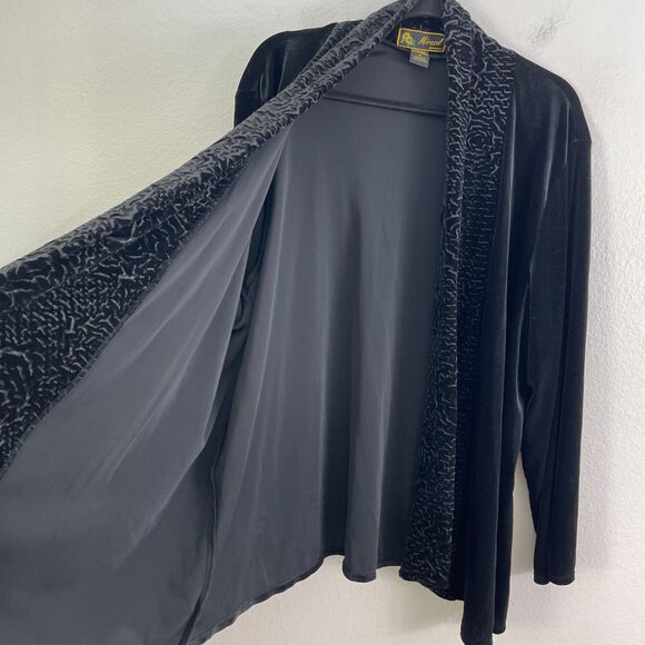Mirasol Woman Plus 1X Black Velvet Open Cardigan Long Sleeve - Picture 8 of 9